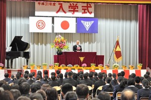 写真：東中学校入学式の様子