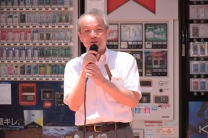 写真：挨拶する市長の様子