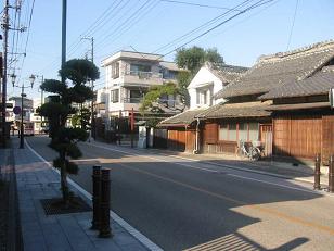 写真3：歴史的景観道路整備2