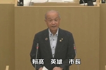写真：蕨市議会7月臨時会市長あいさつ