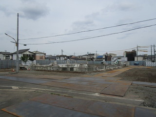 写真：解体中の旧庁舎敷地の外観（令和3年6月7日）