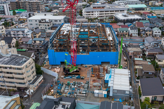 写真:新庁舎建設工事現場空撮南側（令和4年10月）