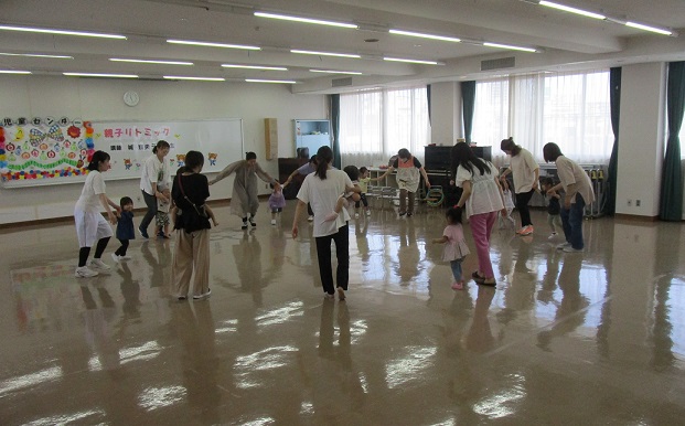 親子リトミック