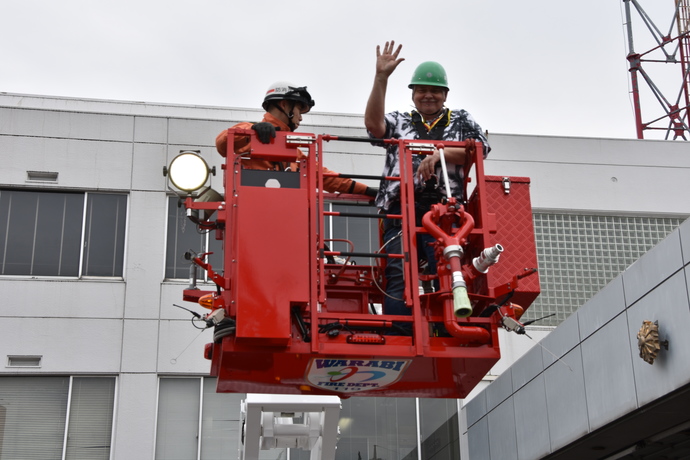 はしご車搭乗体験