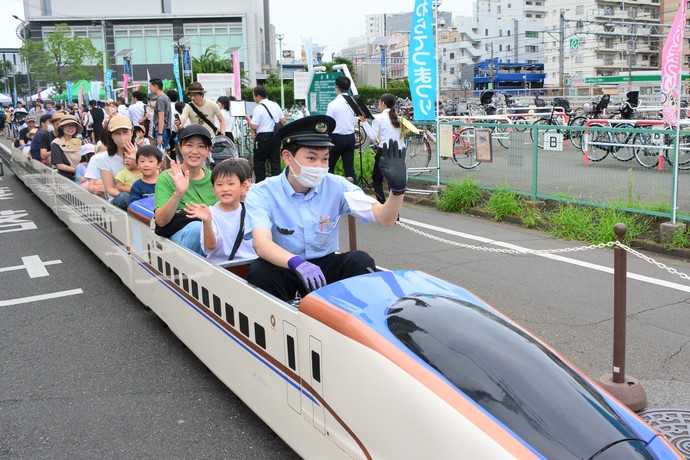 わらてつ