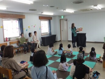 春の絵本まつりの様子