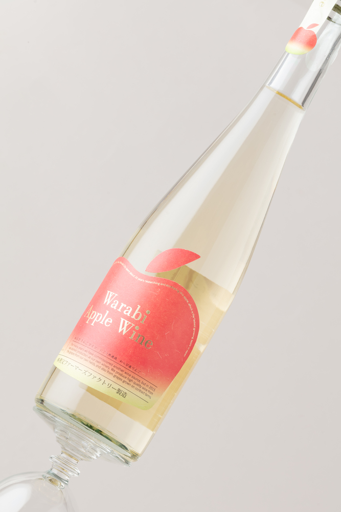 写真:わらびりんごワイン